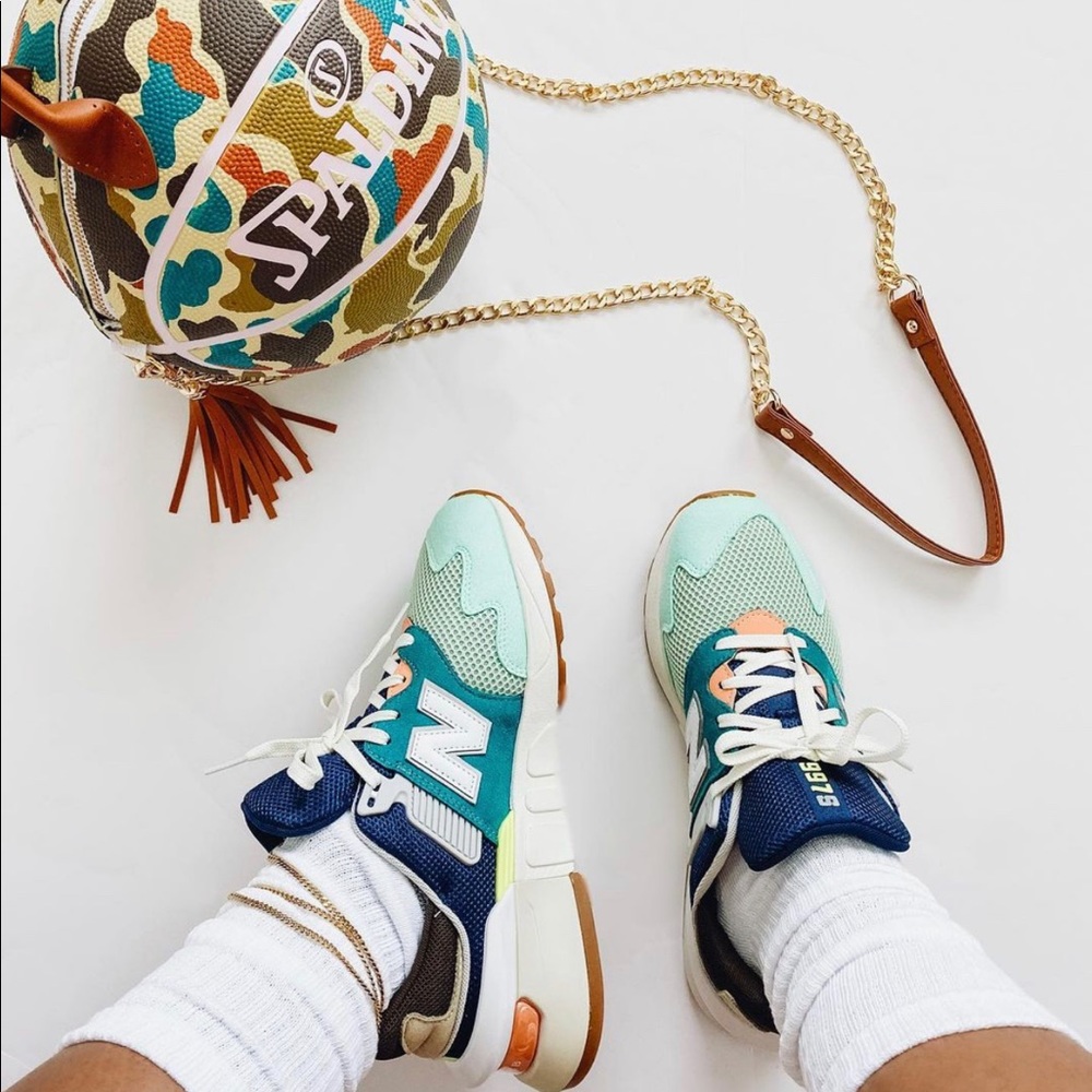 New Balance 997s